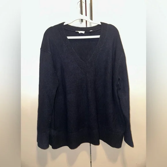 VINCE 100% Cashmere Women's Navy V-Neck Sweater Size XXL - Picture 2 of 9